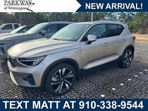 2023 Volvo XC40 Plus