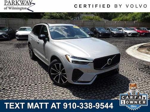 Silver 2023 Volvo XC60 B5 Plus Dark Theme