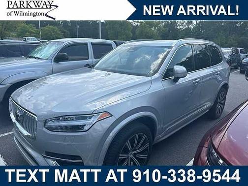 Silver 2023 Volvo XC90 B6 Plus 7-Seater