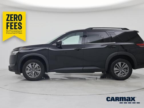 Black 2025 Nissan Pathfinder SV