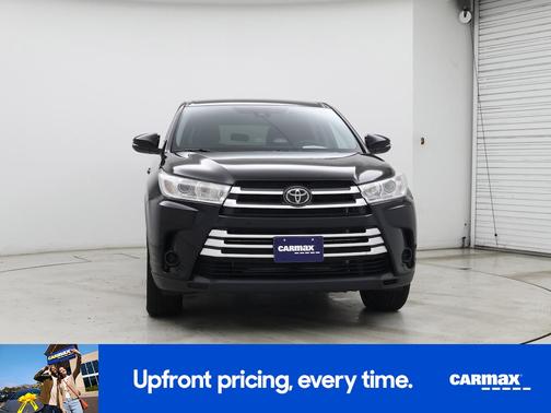 2019 Toyota Highlander LE