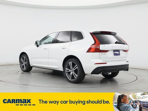 2020 Volvo XC60 T5 Momentum
