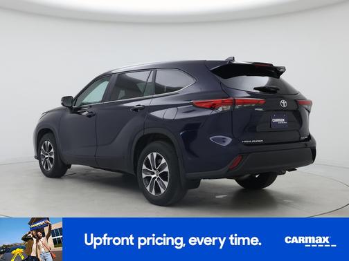 Blue 2023 Toyota Highlander XLE