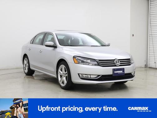 2015 Volkswagen Passat SE