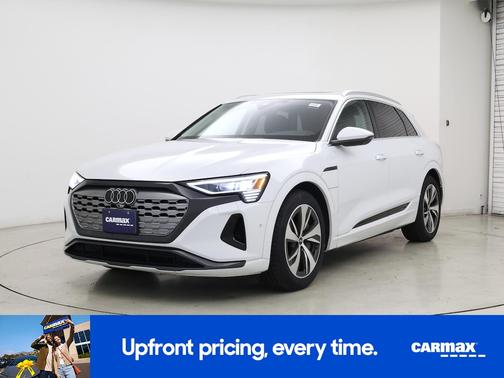 2024 Audi Q8 e-tron Premium Plus