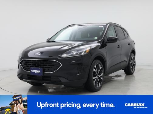 Black 2022 Ford Escape SE