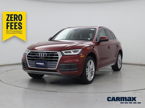 Red 2018 Audi Q5 Prestige