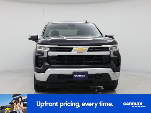 Gray 2022 Chevrolet Silverado 1500 LT