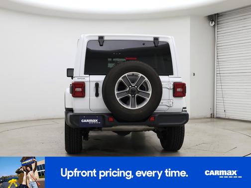 White 2022 Jeep Wrangler Unlimited Sahara