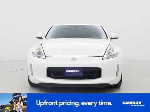 White 2017 Nissan 370Z Sport