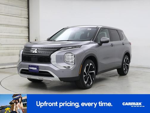2023 Mitsubishi Outlander SE