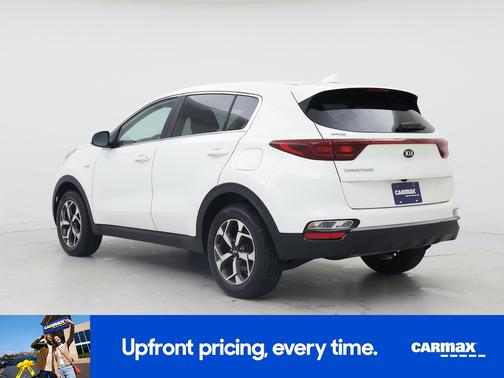 White 2020 Kia Sportage LX