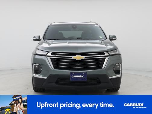 Green 2023 Chevrolet Traverse LT Leather