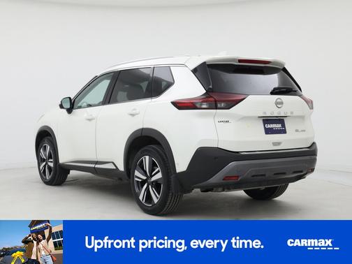 White 2023 Nissan Rogue SL