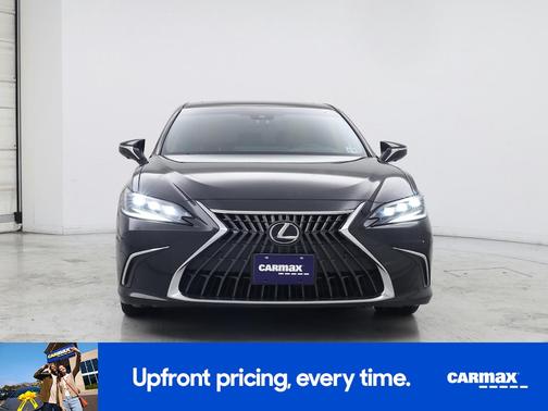 2023 Lexus ES 300h Ultra Luxury