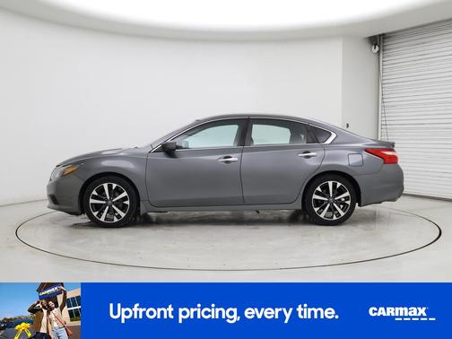 2016 Nissan Altima SR