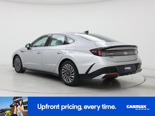 2024 Hyundai SONATA Hybrid SEL