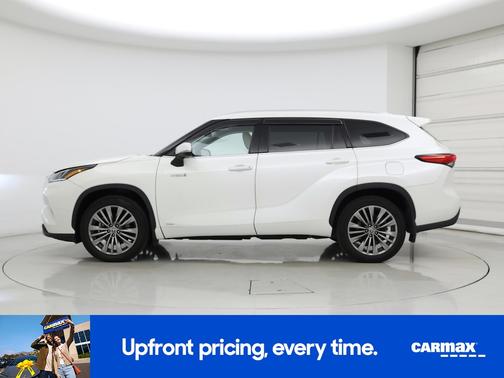 2021 Toyota Highlander Hybrid Platinum