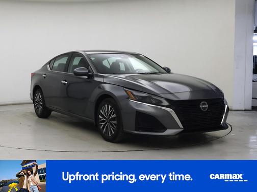 2023 Nissan Altima SV