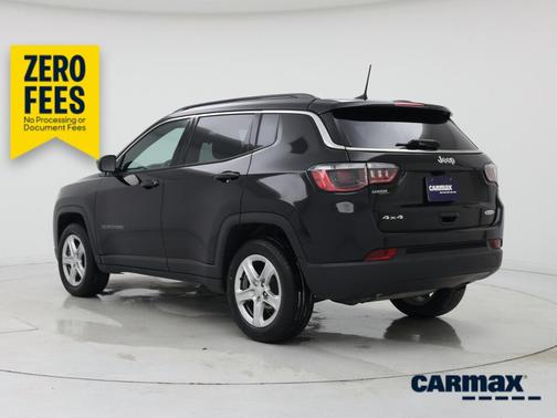 Black 2023 Jeep Compass Latitude