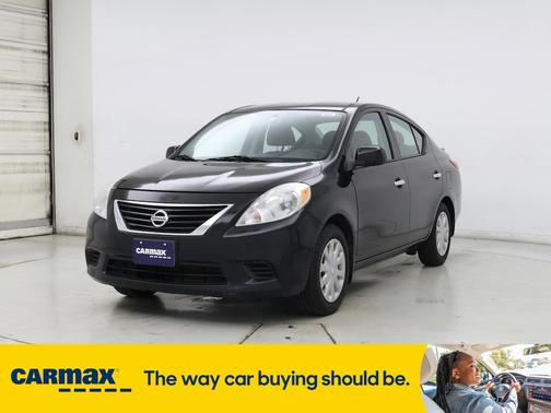 2014 Nissan Versa SV