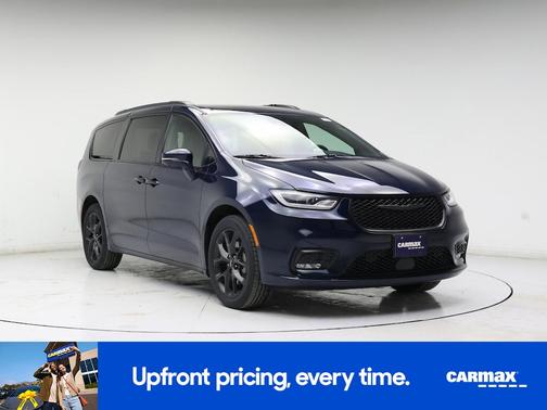 Blue 2022 Chrysler Pacifica Touring L