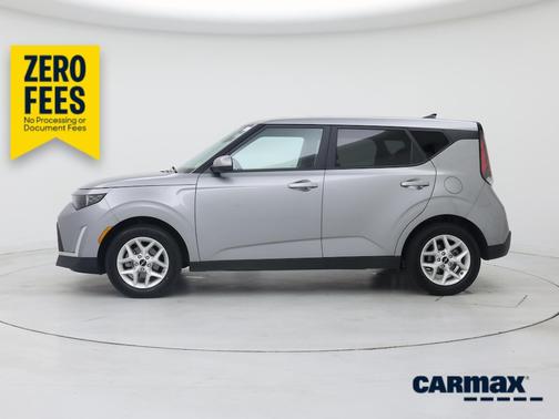 Silver 2025 Kia Soul LX