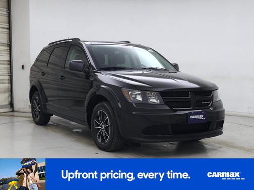 Black 2018 Dodge Journey SE