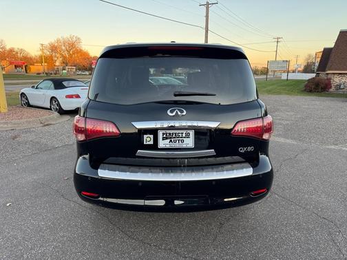 2015 INFINITI QX80 Base