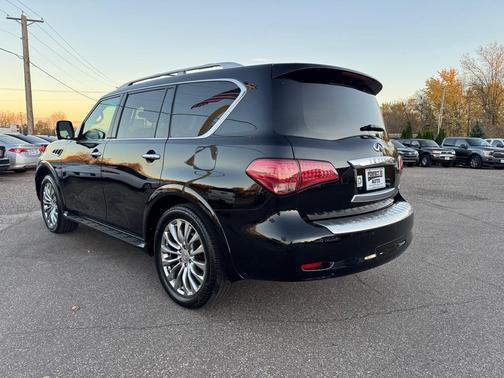 2015 INFINITI QX80 Base