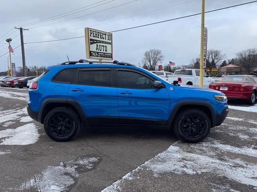 2021 Jeep Cherokee Trailhawk