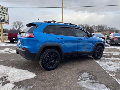 2021 Jeep Cherokee Trailhawk