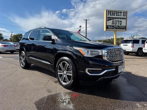 2019 GMC Acadia Denali