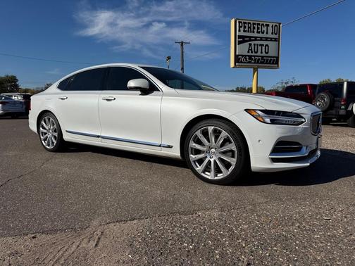 2018 Volvo S90 Recharge Plug-In Hybrid T8 Inscription