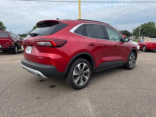 2024 Ford Escape Platinum