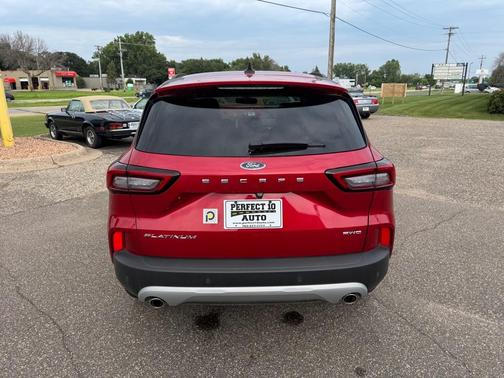2024 Ford Escape Platinum