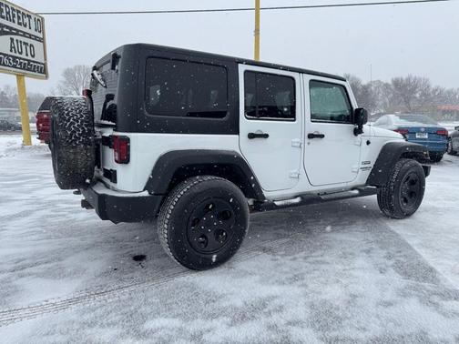 2017 Jeep Wrangler Unlimited Sport