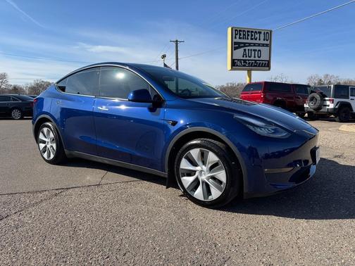 2022 Tesla Model Y Long Range