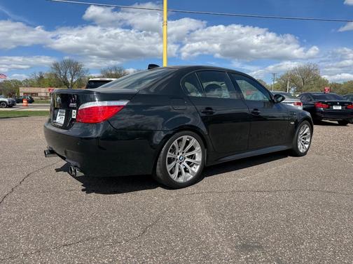 Black 2008 BMW M5