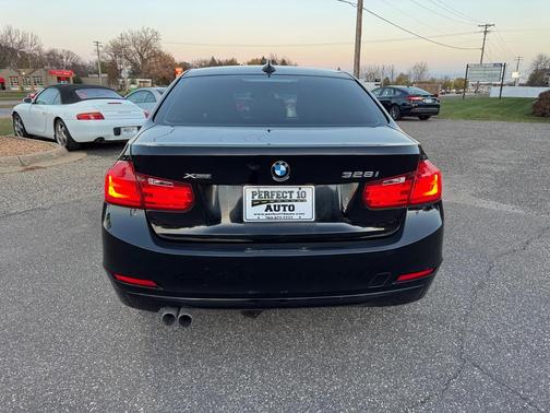 2015 BMW 328 i xDrive
