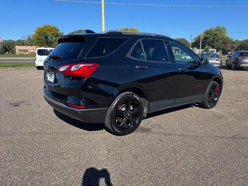 Black 2020 Chevrolet Equinox Premier w/1LZ