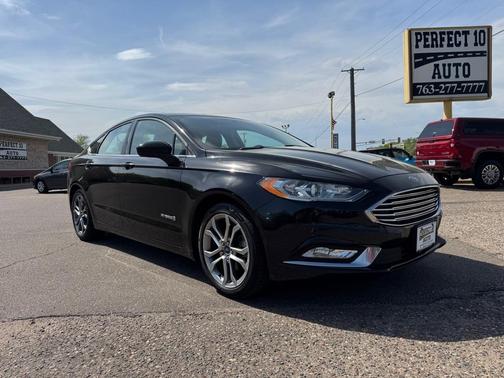 2017 Ford Fusion Hybrid SE