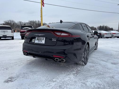 2021 Kia Stinger GT2