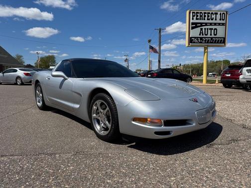 Silver 2001 Chevrolet Corvette