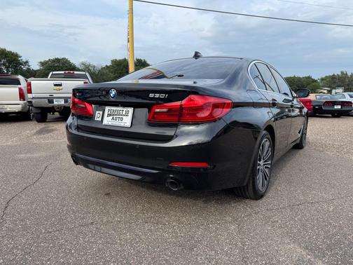 2019 BMW 530 i xDrive