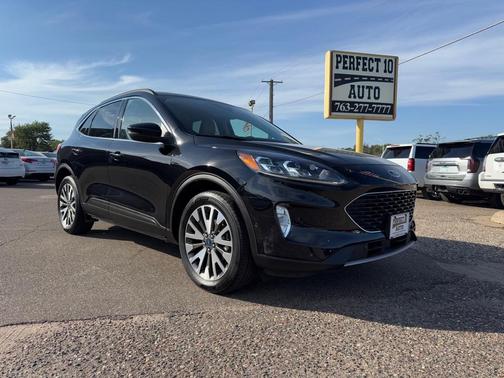 2020 Ford Escape Titanium
