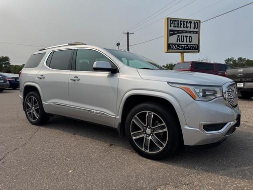 2017 GMC Acadia Denali