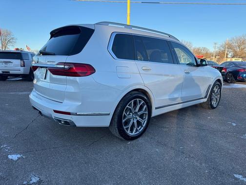 2019 BMW X7 xDrive40i