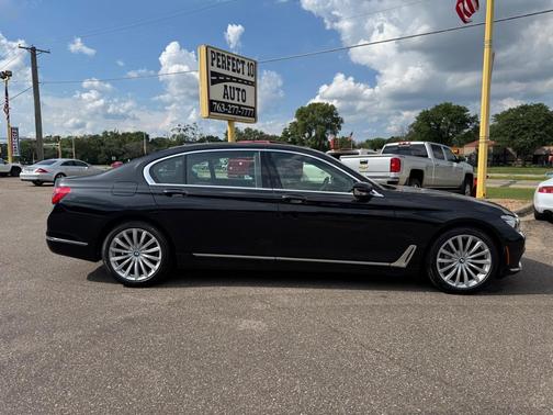 Black 2017 BMW 740 i xDrive