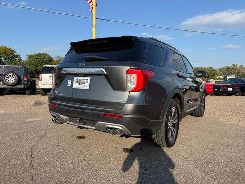 2020 Ford Explorer Platinum